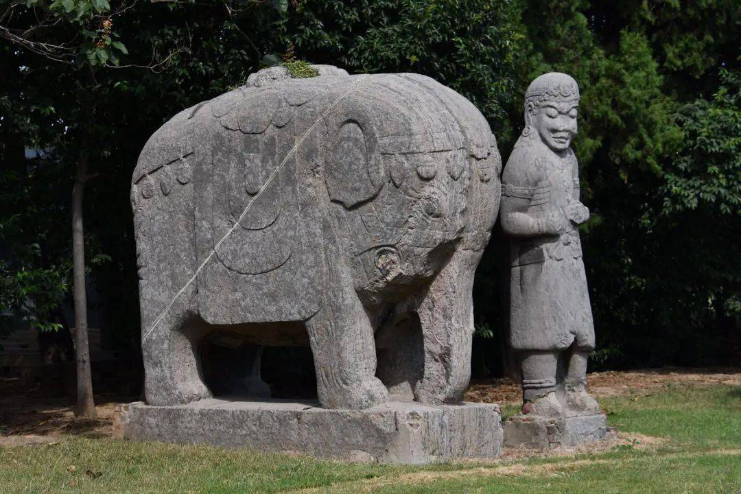 秦始皇陵风水布局古代图片_秦始皇陵的风水布局_古代秦始皇陵风水布局