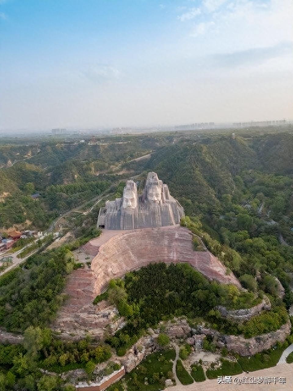 实例风水建筑现代图_风水学在现代建筑中的运用_现代建筑风水实例